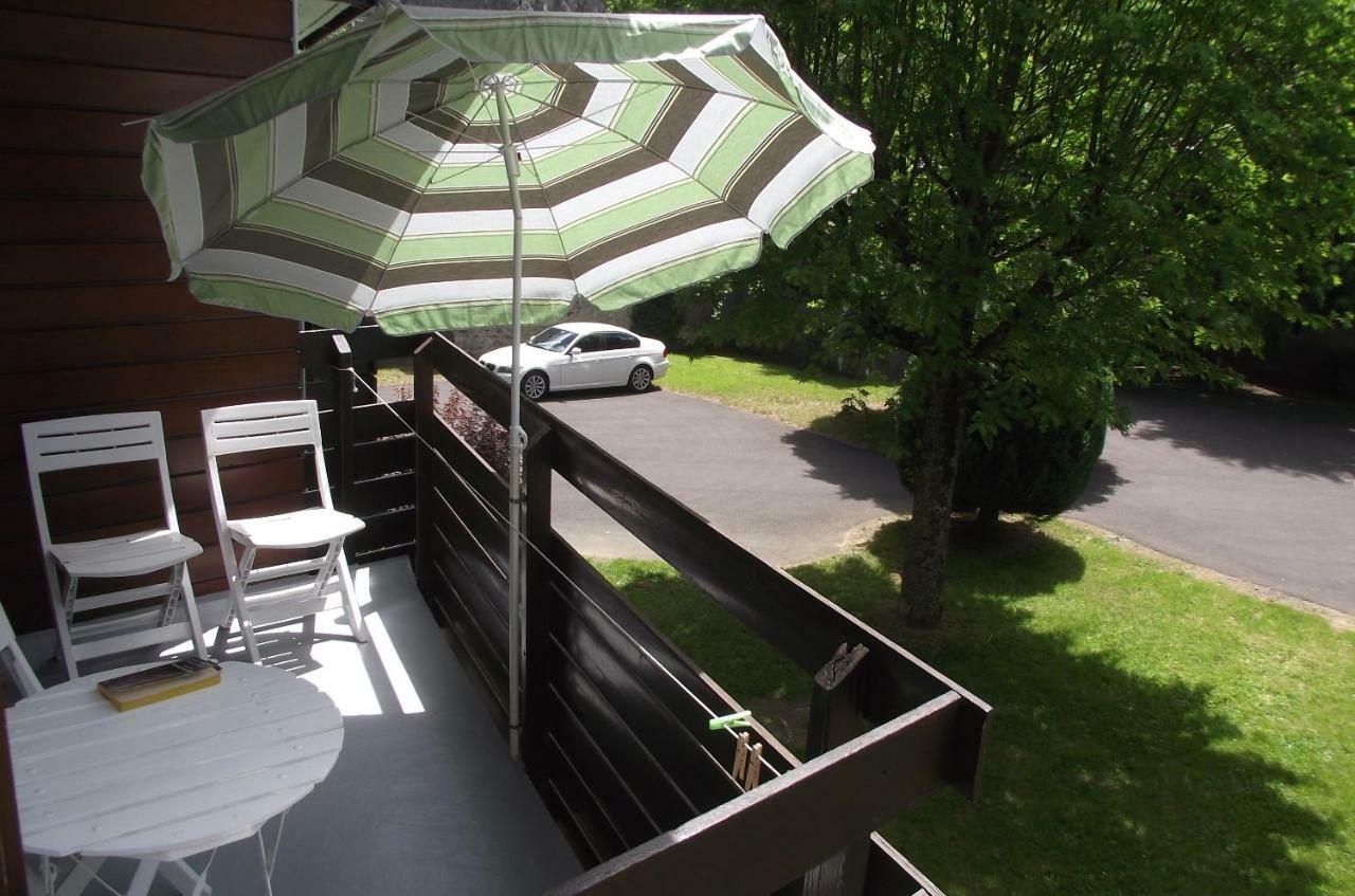 Appartement Les Domes Le Mont-Dore Exterior foto